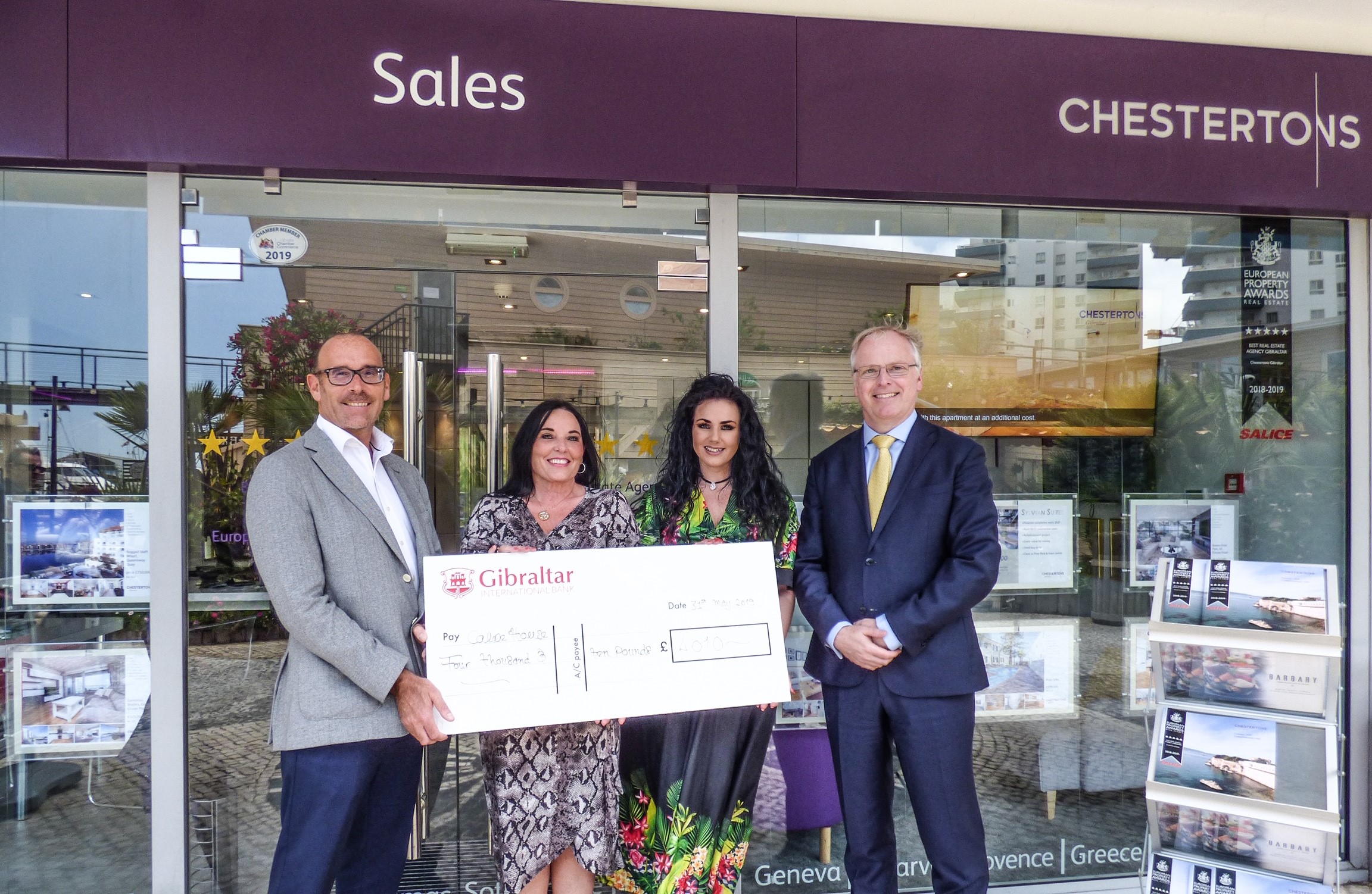  Chestertons, Sovereign Insurance and Little Bay raise £8,000 for charity  Image